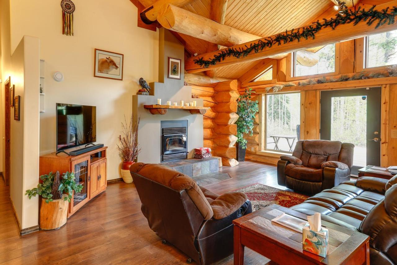 North Pole Riverside Log Cabin On-Site Aurora Viewing! מראה חיצוני תמונה