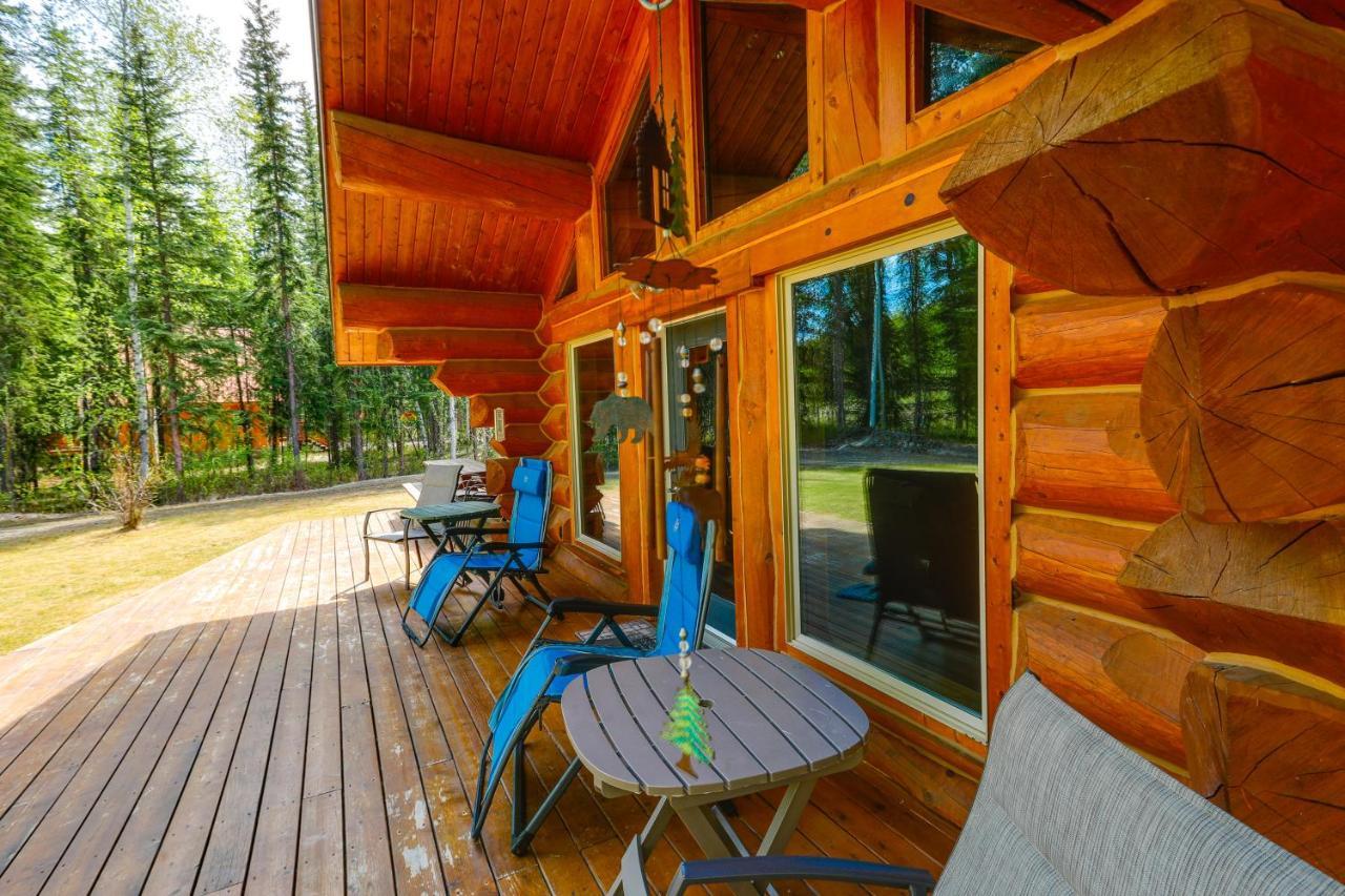 North Pole Riverside Log Cabin On-Site Aurora Viewing! מראה חיצוני תמונה